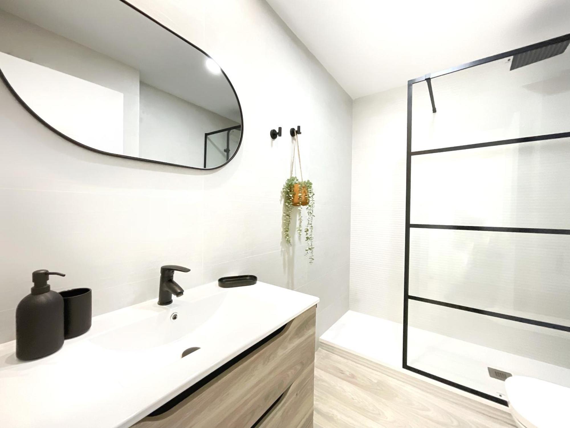 Cs7 Kaleria Suites 알메리아 외부 사진
