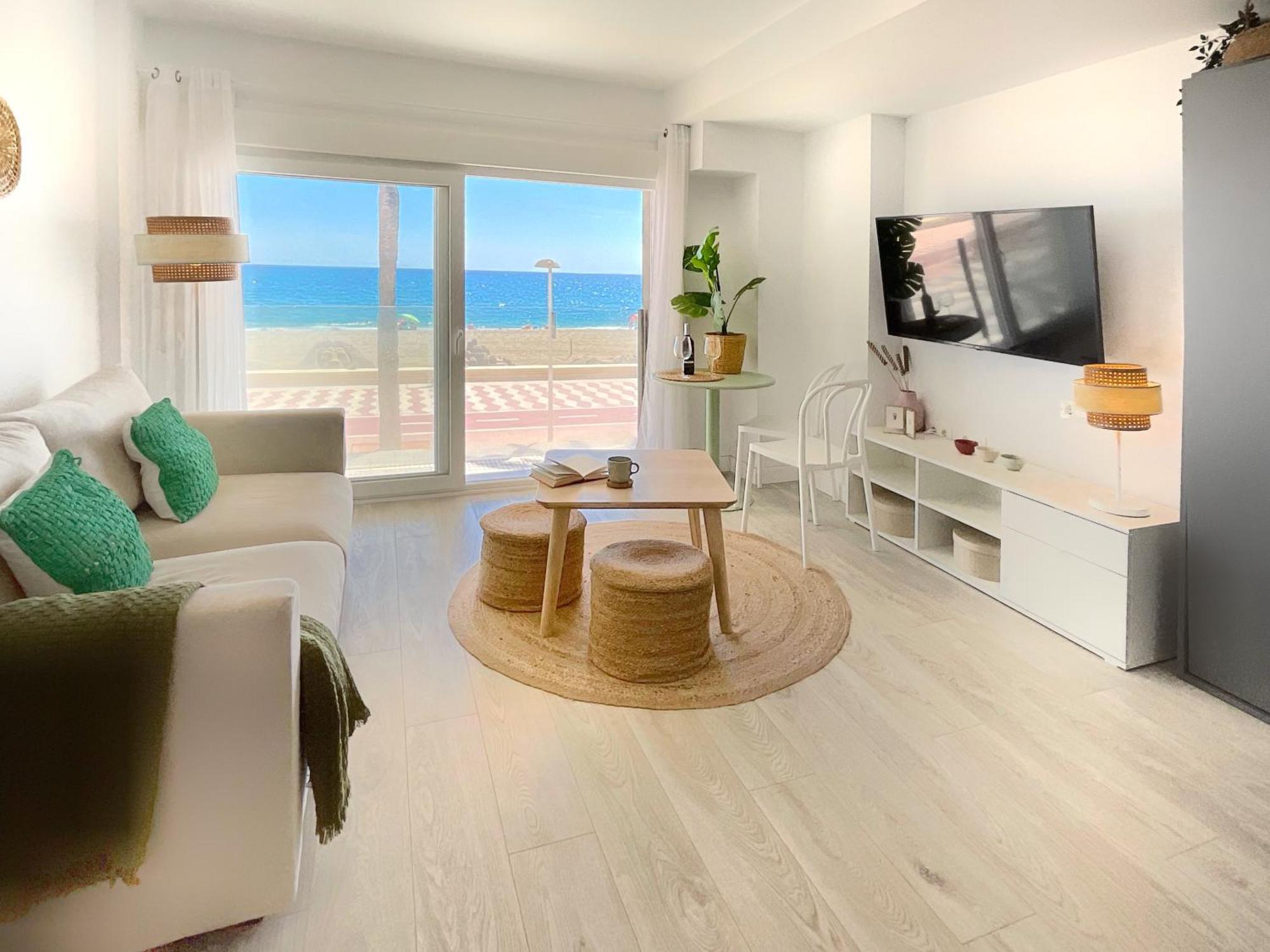 Cs7 Kaleria Suites 알메리아 외부 사진