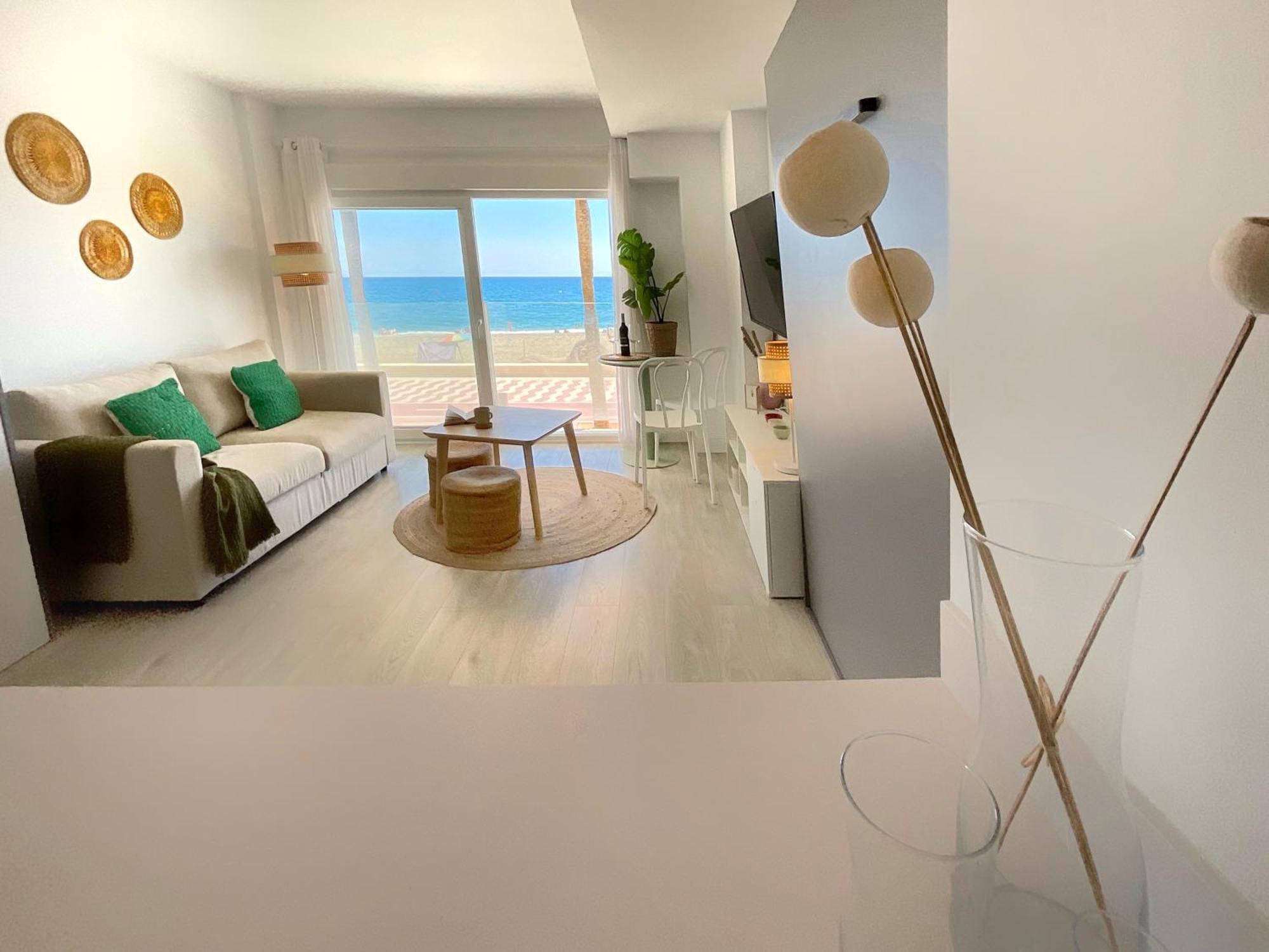 Cs7 Kaleria Suites 알메리아 외부 사진