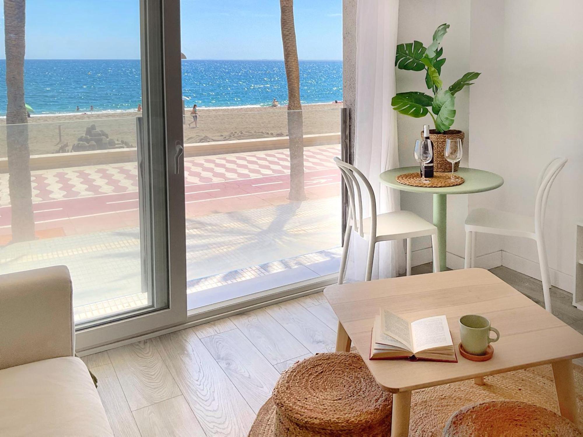 Cs7 Kaleria Suites 알메리아 외부 사진